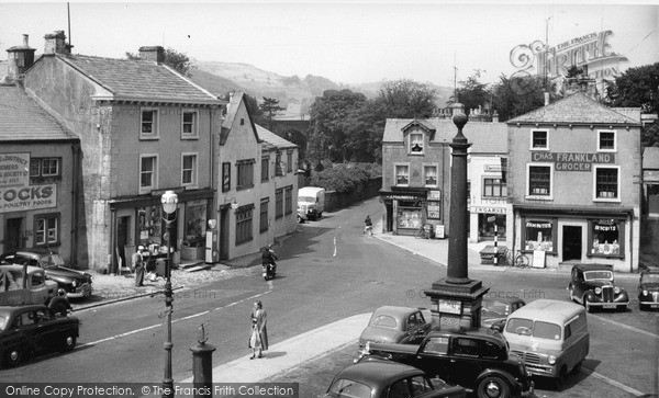 Photo of Settle, Market Square c.1960