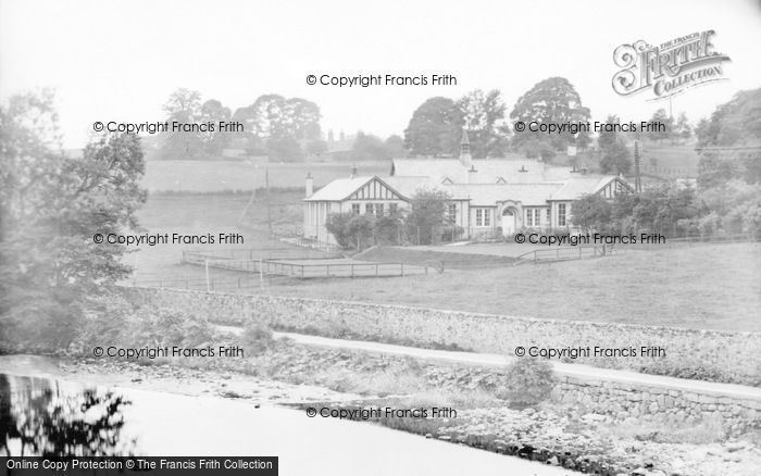 Photo of Settle, The Girls High School 1929
