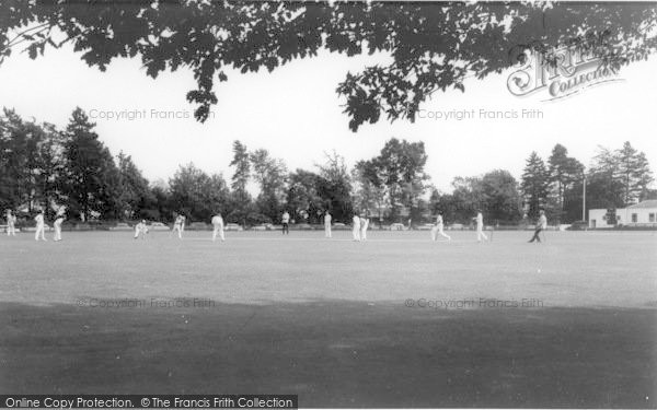 Photo of Sevenoaks, Cricket On The Vine Green c.1965