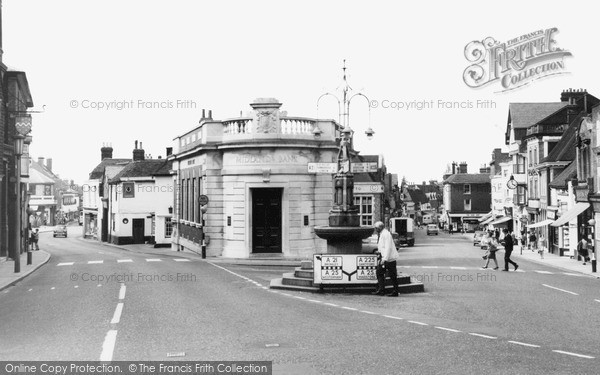 Photo of Sevenoaks, High Street c1965