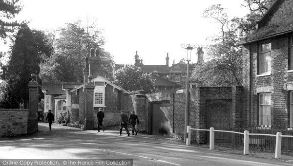 Photo of Sevenoaks, Park Grange c.1965