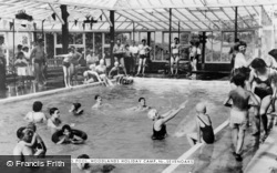 Woodlands Holiday Camp, The Swimming Pool c.1965, Sevenoaks