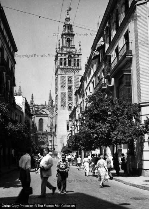 Photo of Seville, The Giralda 1960