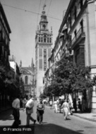 The Giralda 1960, Seville