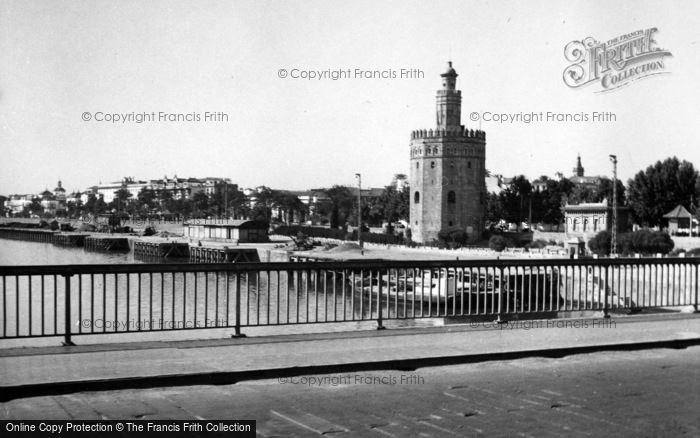 Photo of Seville, Torre Del Oro 1960