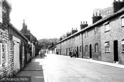 Main Street c.1960, Sewerby