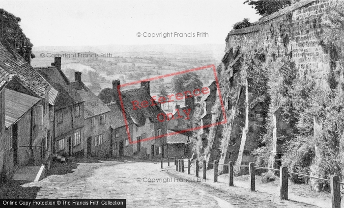 Photo of Shaftesbury, Old Abbey Walls And Gold Hill c.1944