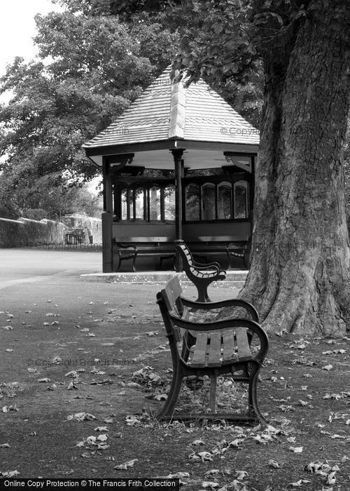 Photo of Shaftesbury, Park Walk 2012