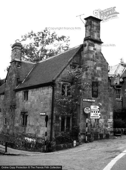 Photo of Shaftesbury, The Ship Inn c.1965