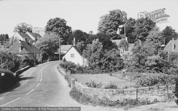 Photo of Shalfleet, The Village c.1955