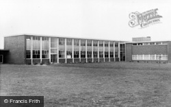 The Secondary School c.1960, Shalmsford Street