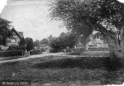 Village 1906, Shamley Green