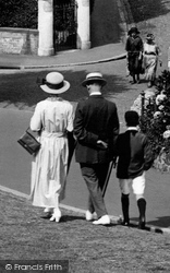 Fashion 1923, Shanklin