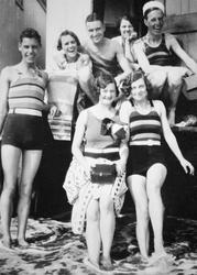 Happy Holiday Makers 1930, Shanklin