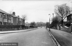 Kings Road And The Avenue c.1950, Shaw