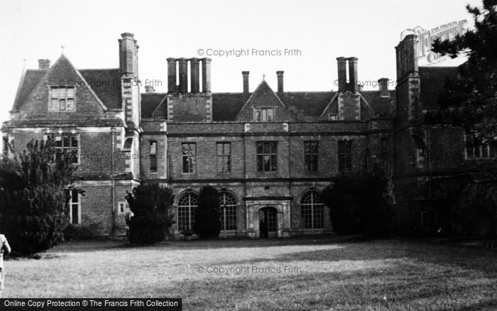 Photo of Shaw, Shaw House c.1950