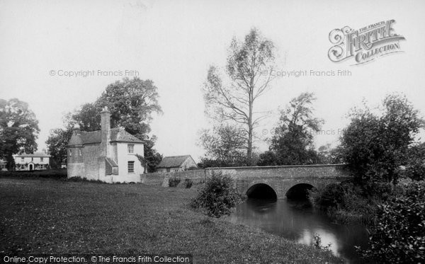 Photo of Sheet, Bridge And Post Office 1898