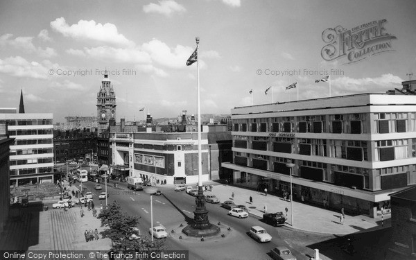 Photo of Sheffield, Barker's Pool c.1965