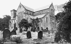 Sheffield, Ecclesall Church c1965