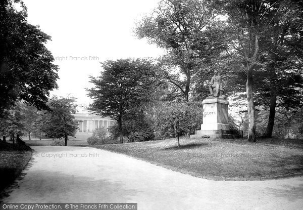 Photo of Sheffield, Elliott's Statue And Mappin Art Gallery 1893