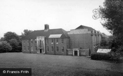 Notre Dame Oakbrook High School c.1955, Sheffield