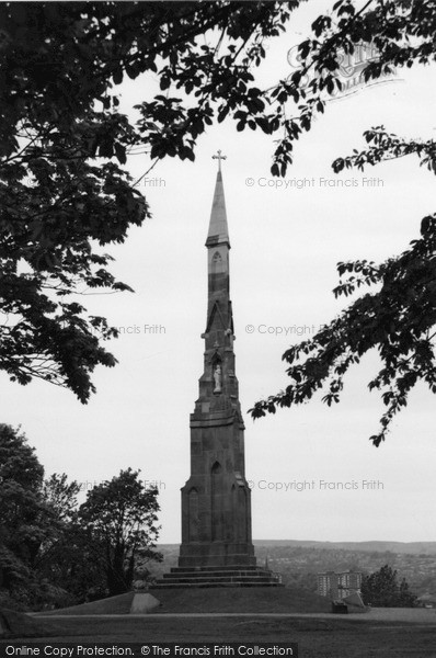 Photo of Sheffield, The Cholera Monument 2005
