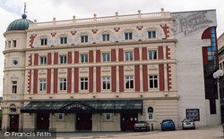 Sheffield, the Lyceum Theatre, Tudor Square 2005