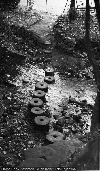 Photo of Sheffield, The Stepping Stones c.1955