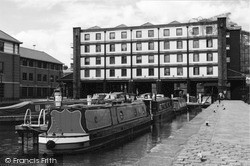 The Straddle Warehouse, Victoria Quays 2005, Sheffield