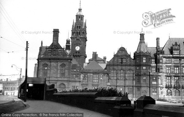 Photo of Sheffield, The Town Hall c.1955