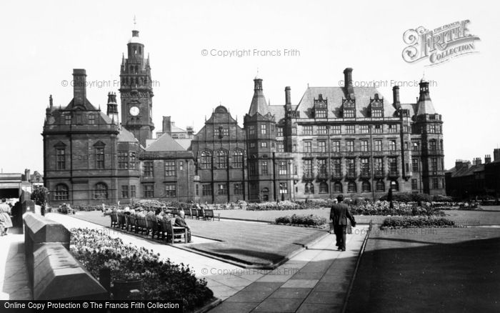 Photo of Sheffield, The Town Hall c.1955