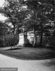 Weston Park, Ebenezer Elliott's Statue 1893, Sheffield