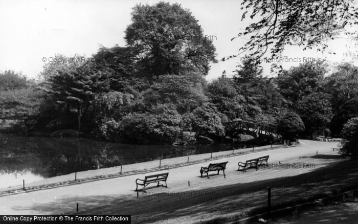 Photo of Sheffield, Weston Park Lake c.1955