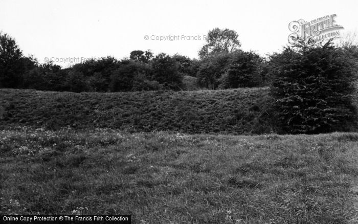 Photo of Shefford, Meppershall Castle 1954