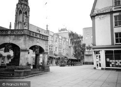 The Cross And Market Place 2003, Shepton Mallet