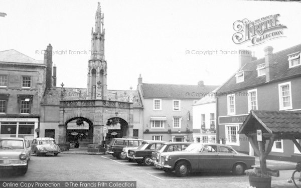 Photo of Shepton Mallet, the Square and Cross c1965
