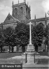 Sherborne, Abbey and War Memorial 1924