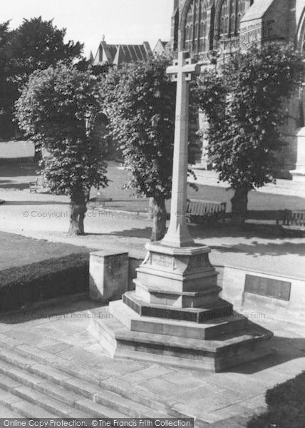 Photo of Sherborne, Abbey Green, The Memorial c.1960