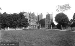 Castle 1900, Sherborne