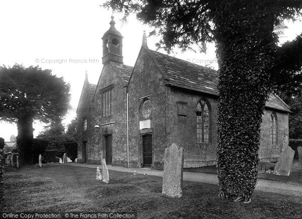 Photo of Sherborne, Castleton Church 1924