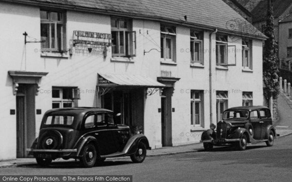 Photo of Sherborne, Morris 10 And Wolseley 10 Cars c.1950