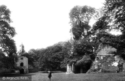 Old Castle 1904, Sherborne