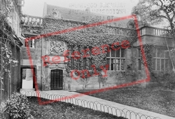 School 1895, Sherborne