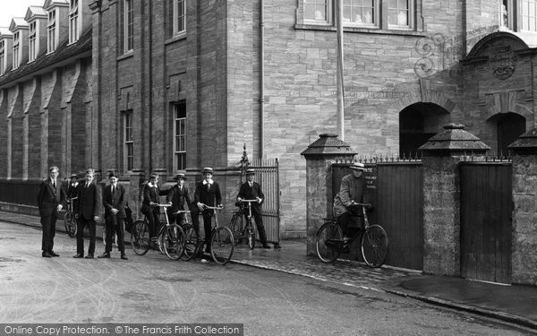 Photo of Sherborne, School Boys 1912