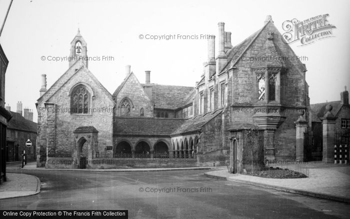 Photo of Sherborne, St John's Almshouse c.1955