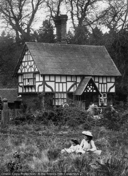 Photo of Shere, Heath Park Lodge 1909