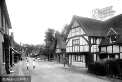 Middle Street 1924, Shere