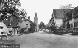 The Village 1921, Shere