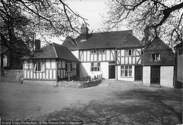 Photo of Shere, The White Horse 1924