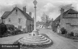 Village And War Memorial 1924, Shere